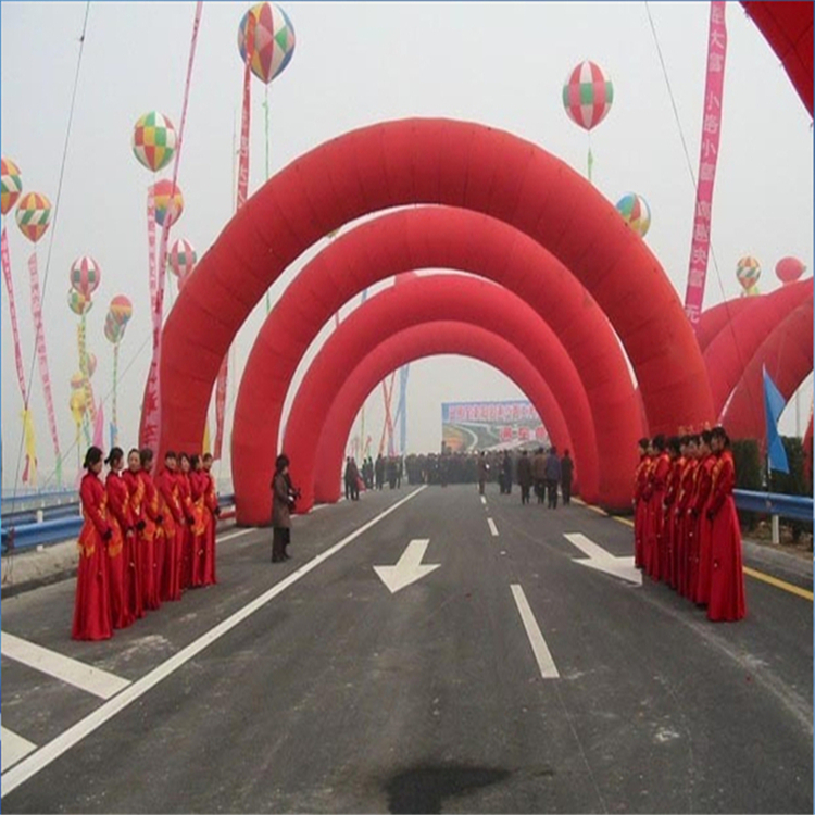 乐昌商场开业纯红拱门